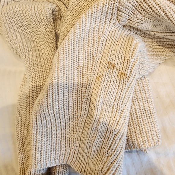 Moussy knit sweater - Picture 3 of 3